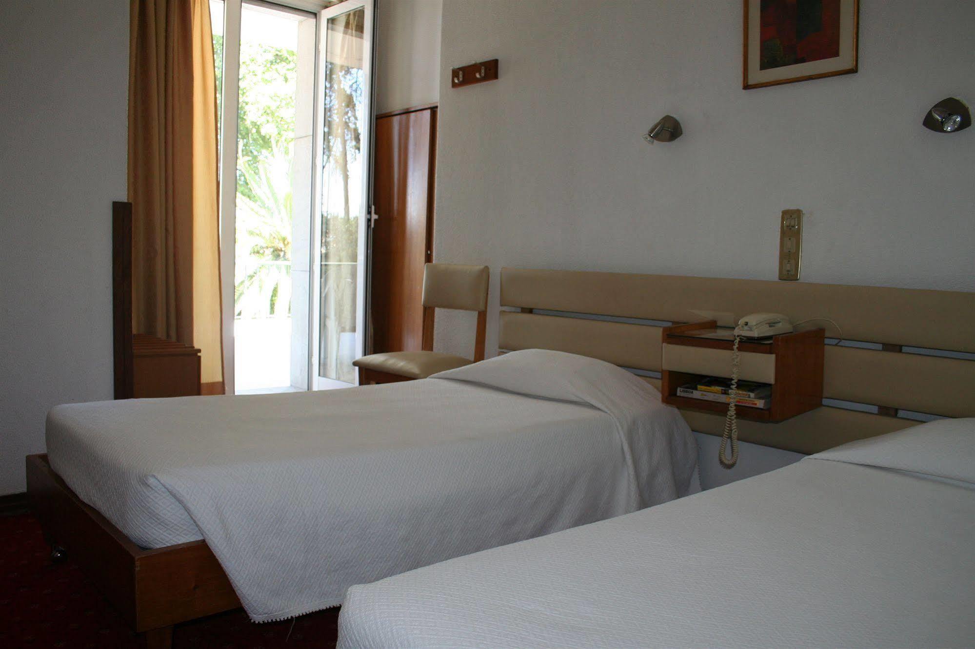 Residencial Terminus B&B Lisbon Bagian luar foto
